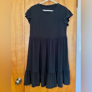 Comfy Black Dress with Ruffles
